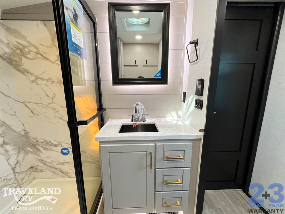 2027 Jayco North Point 310RLTS - Image 39
