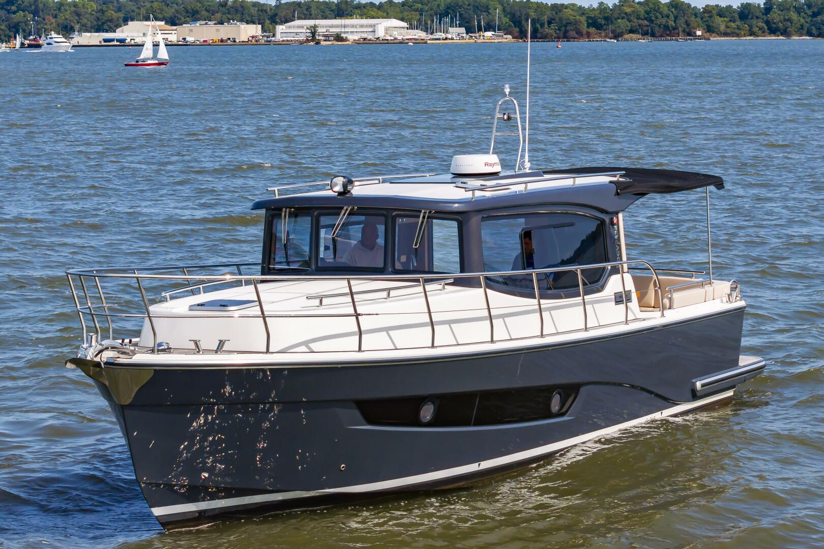 2023 El Pescador 35 - Image 4
