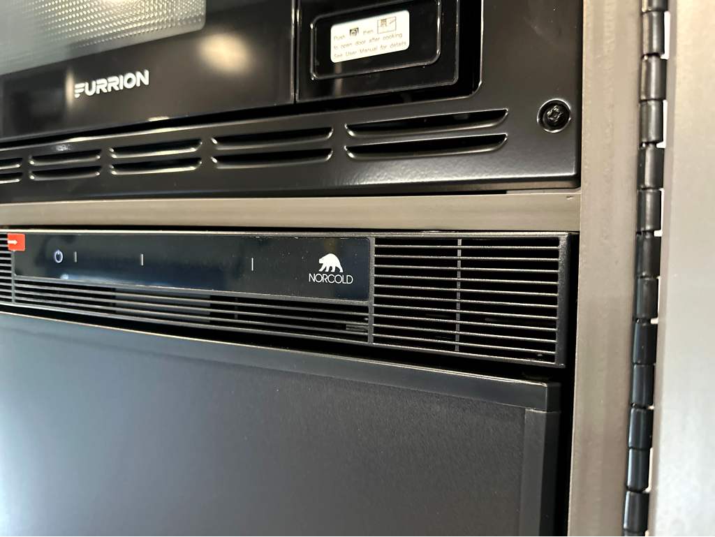 2027 GRAND DESIGN LINEAGE SERIESVP LVP2 - Image 27
