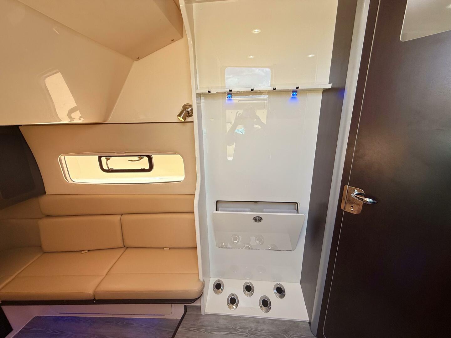 2020 Scout 380 LXF - Image 83