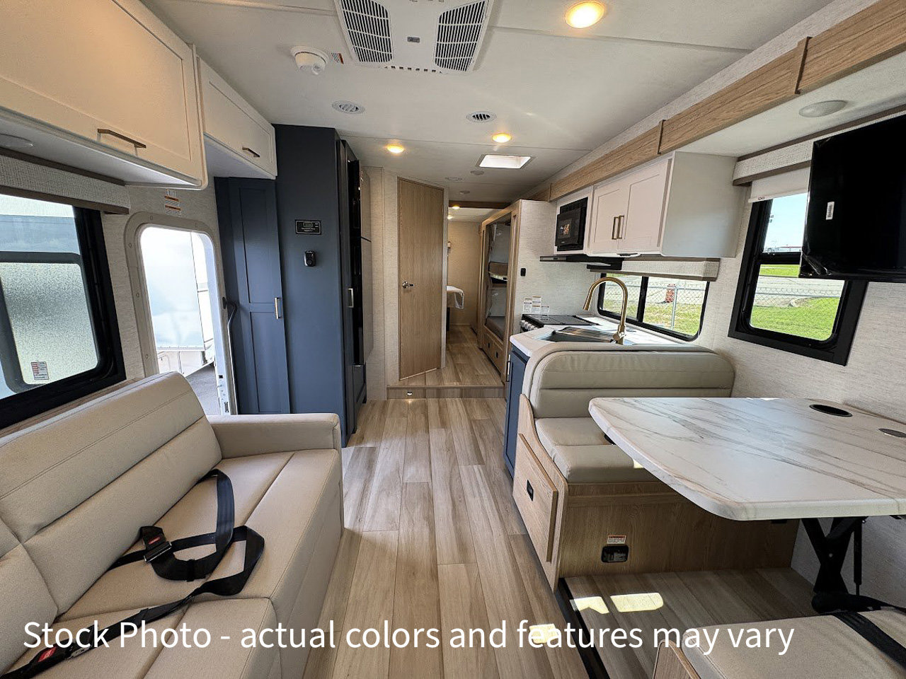 2026 THOR MOTOR COACH MAGNITUDE GA31 - Image 39