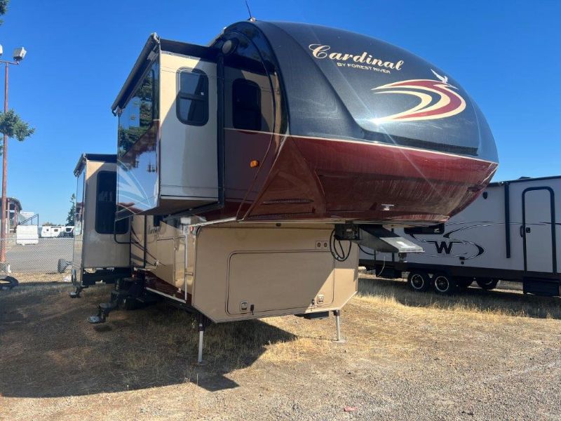 2015 Forest River Cardinal 3825FL - Image 1