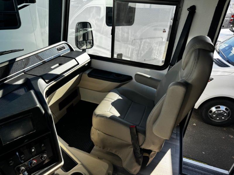 2026 Entegra Coach Vision SE 27ASE - Image 9