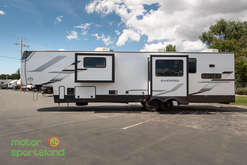 2026 Forest River Sandpiper 3800RK - Image 11