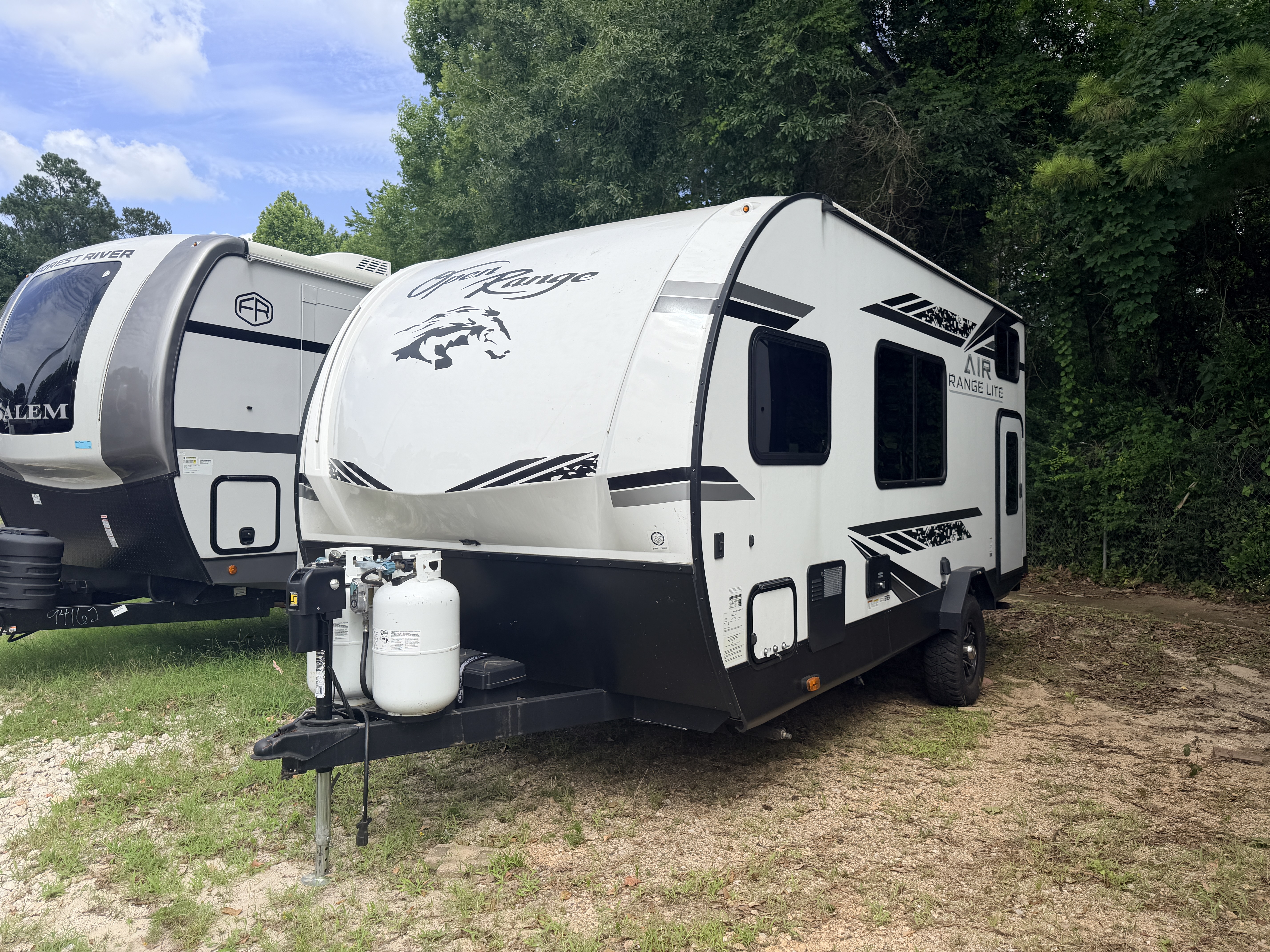2023 HIGHLAND RIDGE AIR RANGE LITE 17BH - Image 3