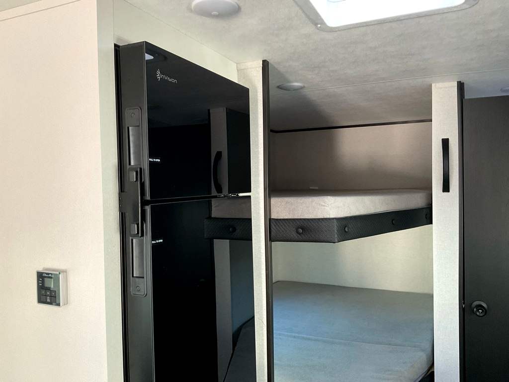 2026 Jayco Jay Flight SLX 250BHW - Image 13