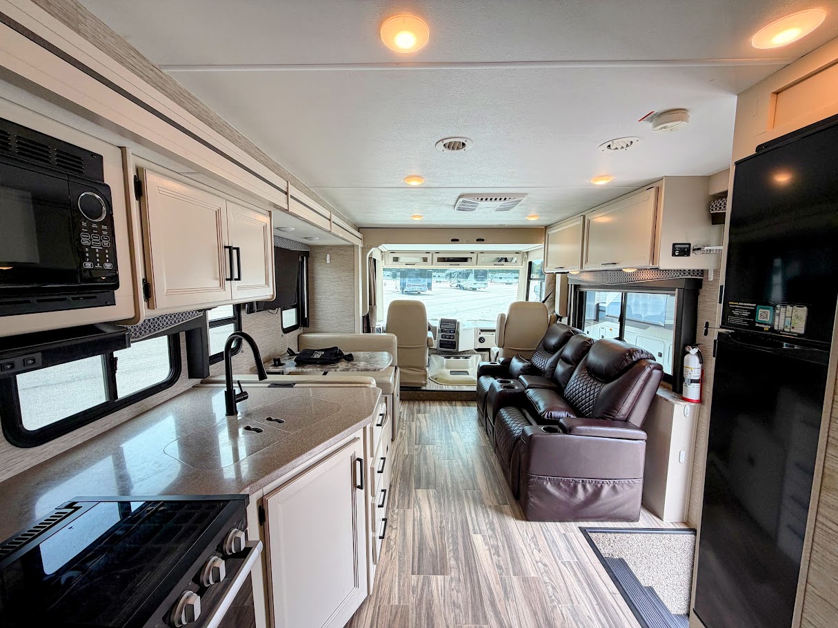 2023 THOR MOTOR COACH ACE 32B - Image 29