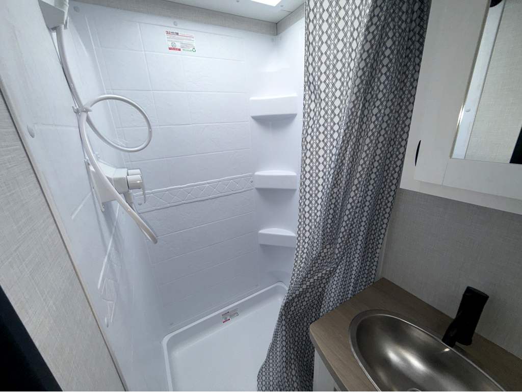 2026 VENTURE RV SIENNA 281VQB - Image 21