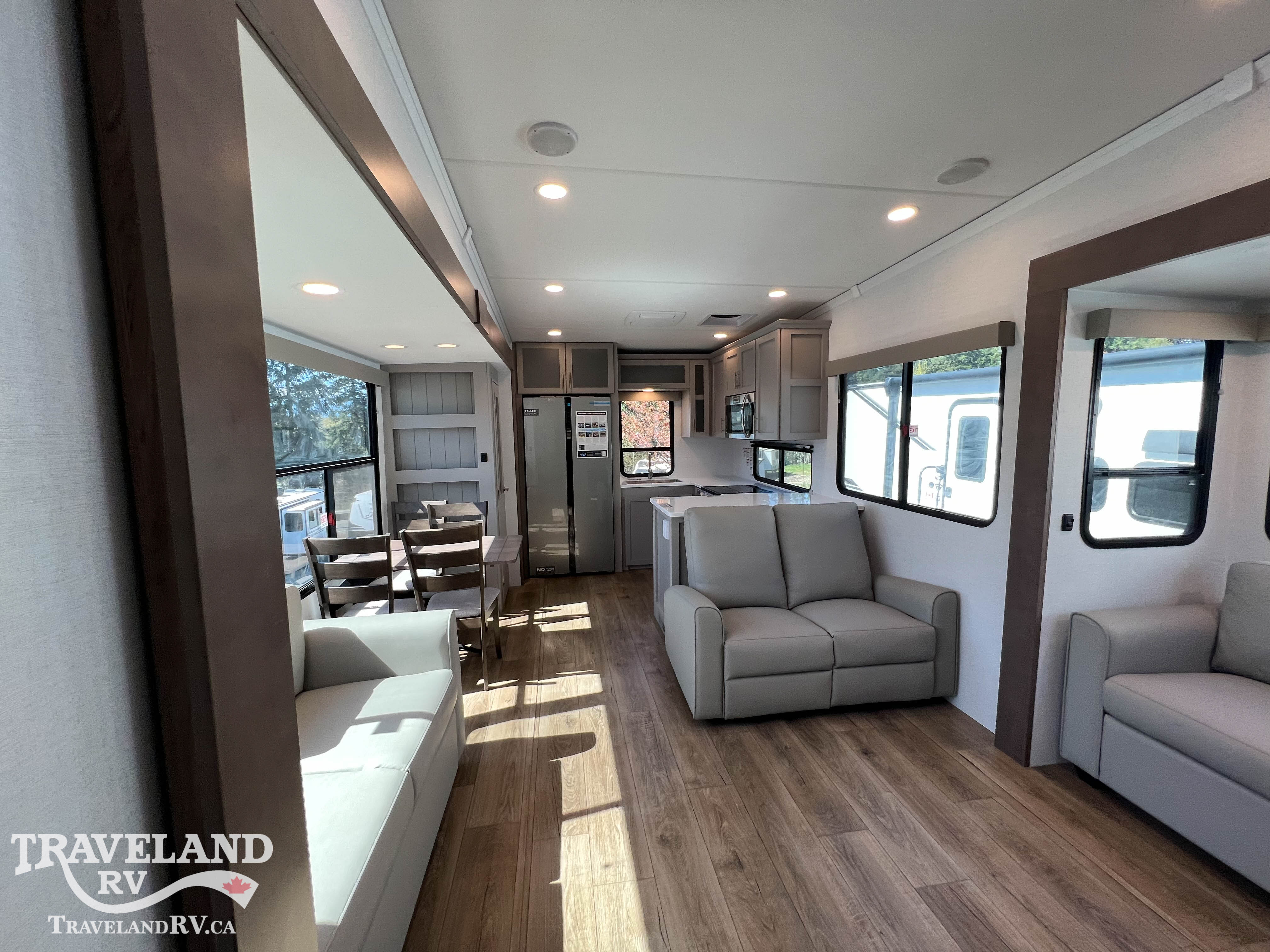 2026 Alliance RV AVENUE 35RKS - Image 6