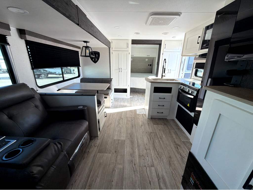 2026 VENTURE RV SIENNA 281VQB - Image 29
