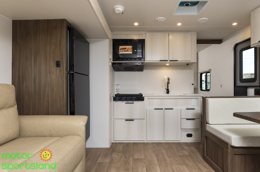 2026 Winnebago Access 25BH - Image 21