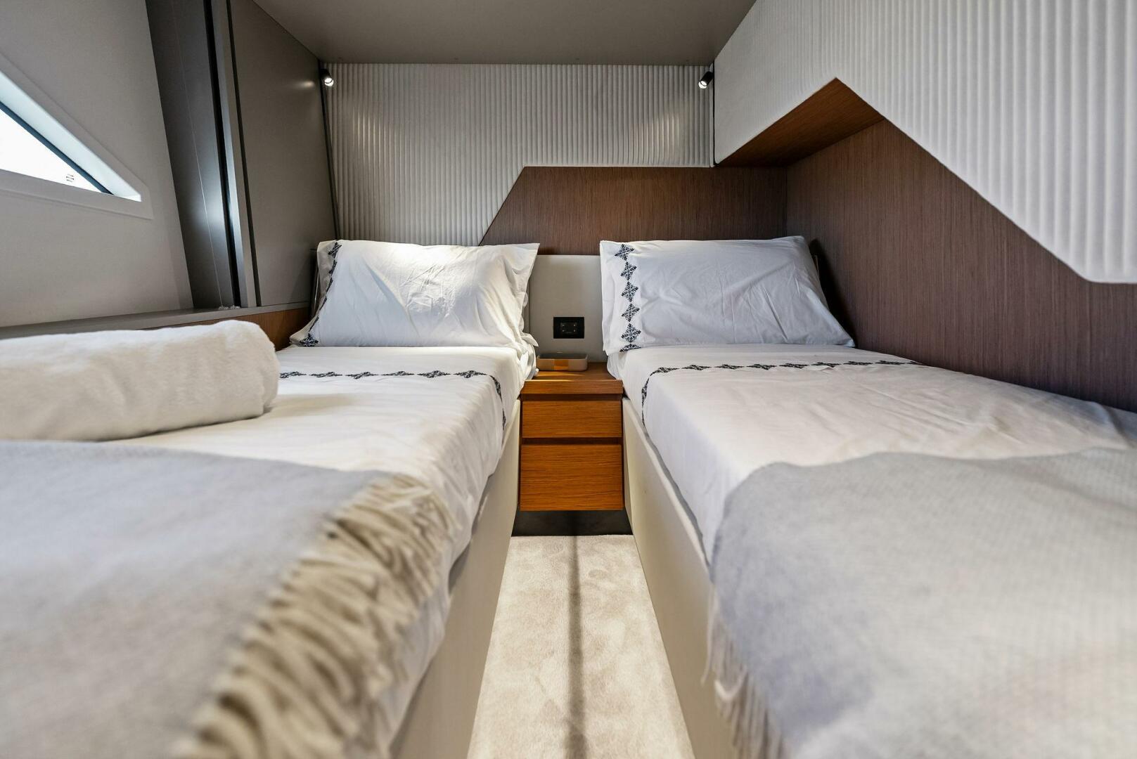 2024 Ferretti Yachts 720 - Image 71