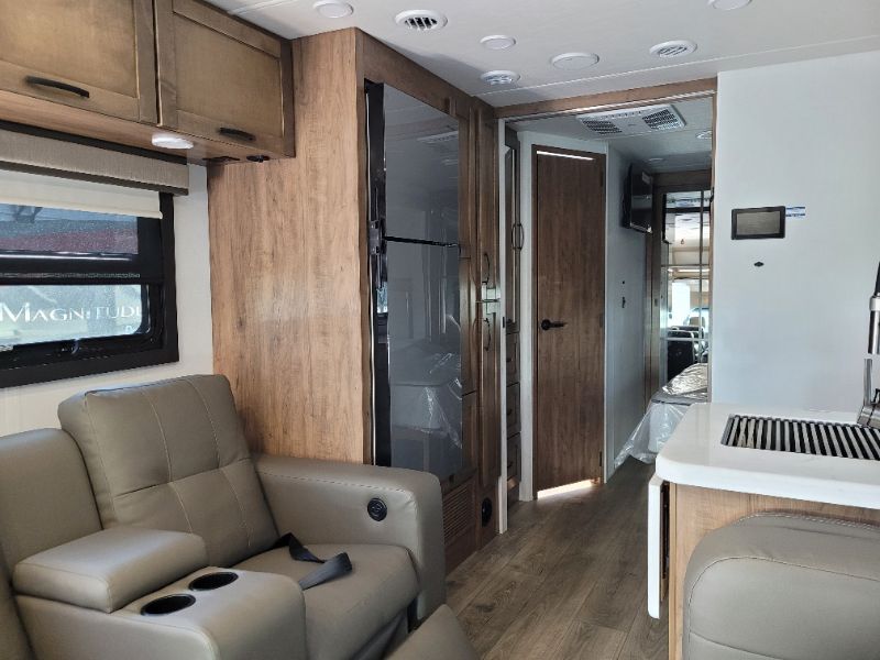 2026 Entegra Coach Esteem XL 32U - Image 11