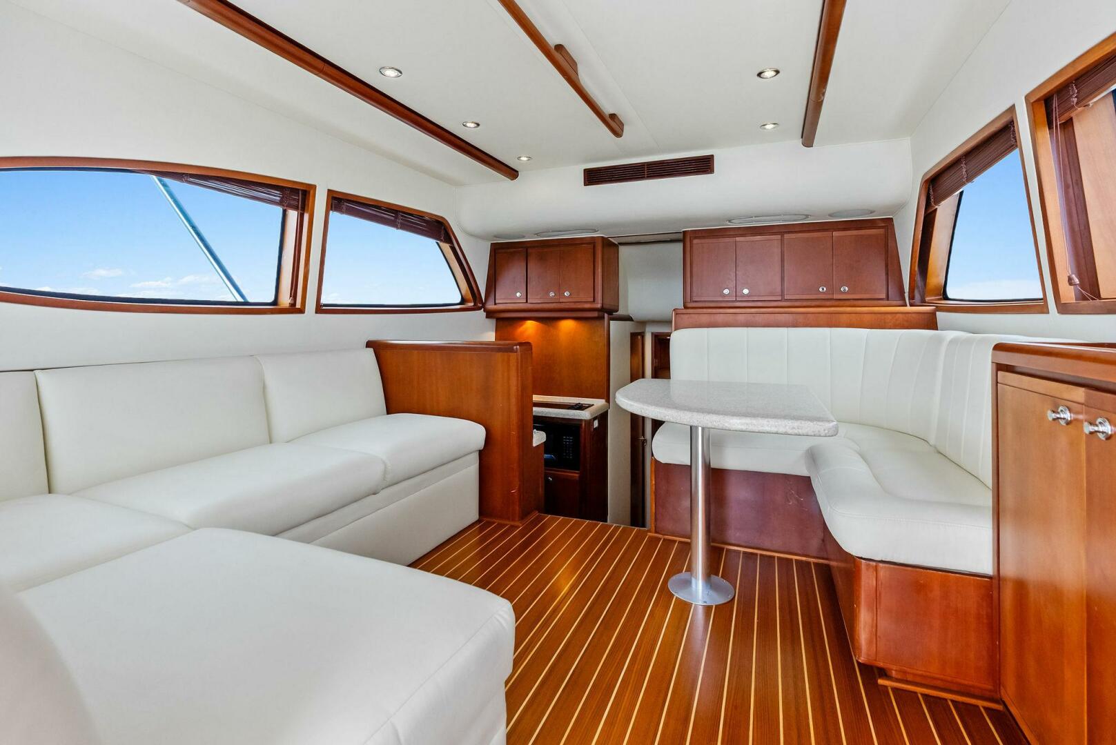 2006 BERTRAM Convertible Base - Image 33