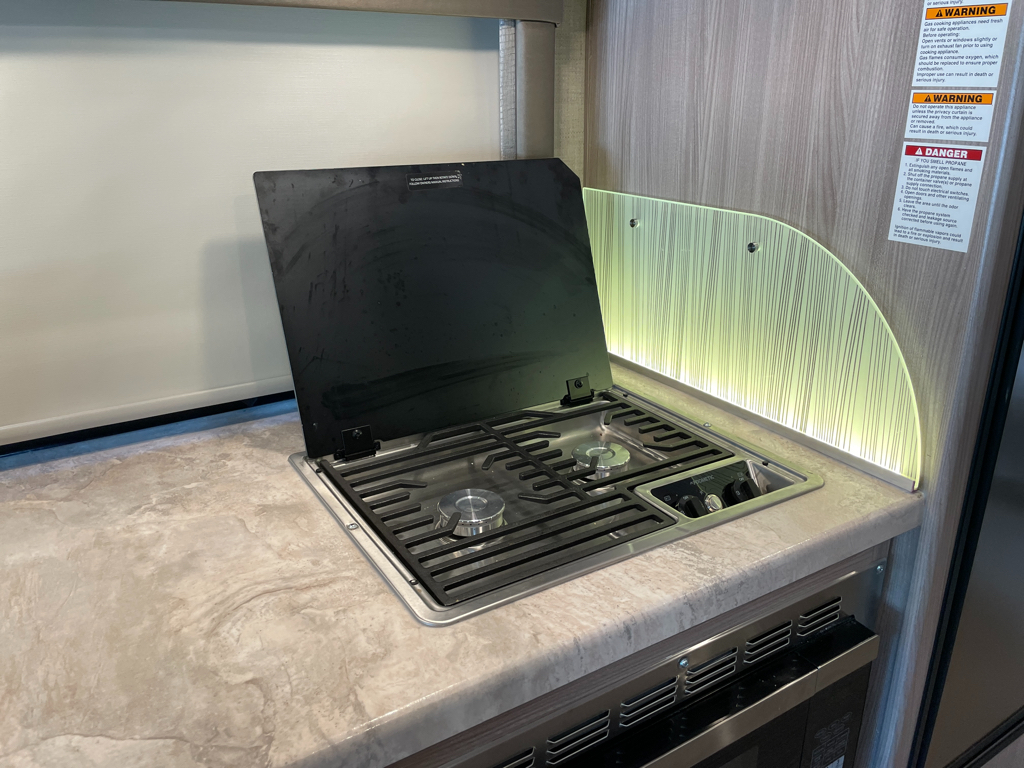 2023 Thor Motor Coach Delano Sprinter 24FB - Image 7