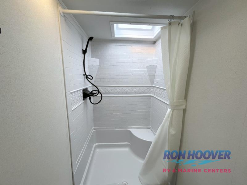 2026 PALOMINO 283BHCE - Image 29