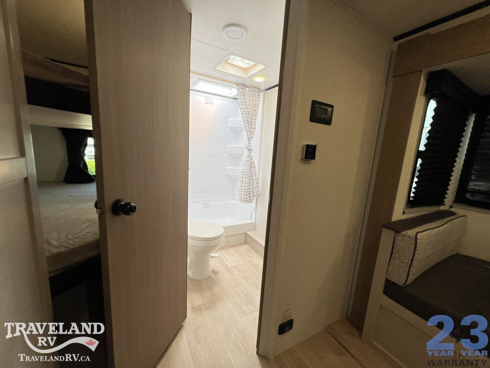 2027 Jayco Jay Feather SL 26BHSL - Image 31
