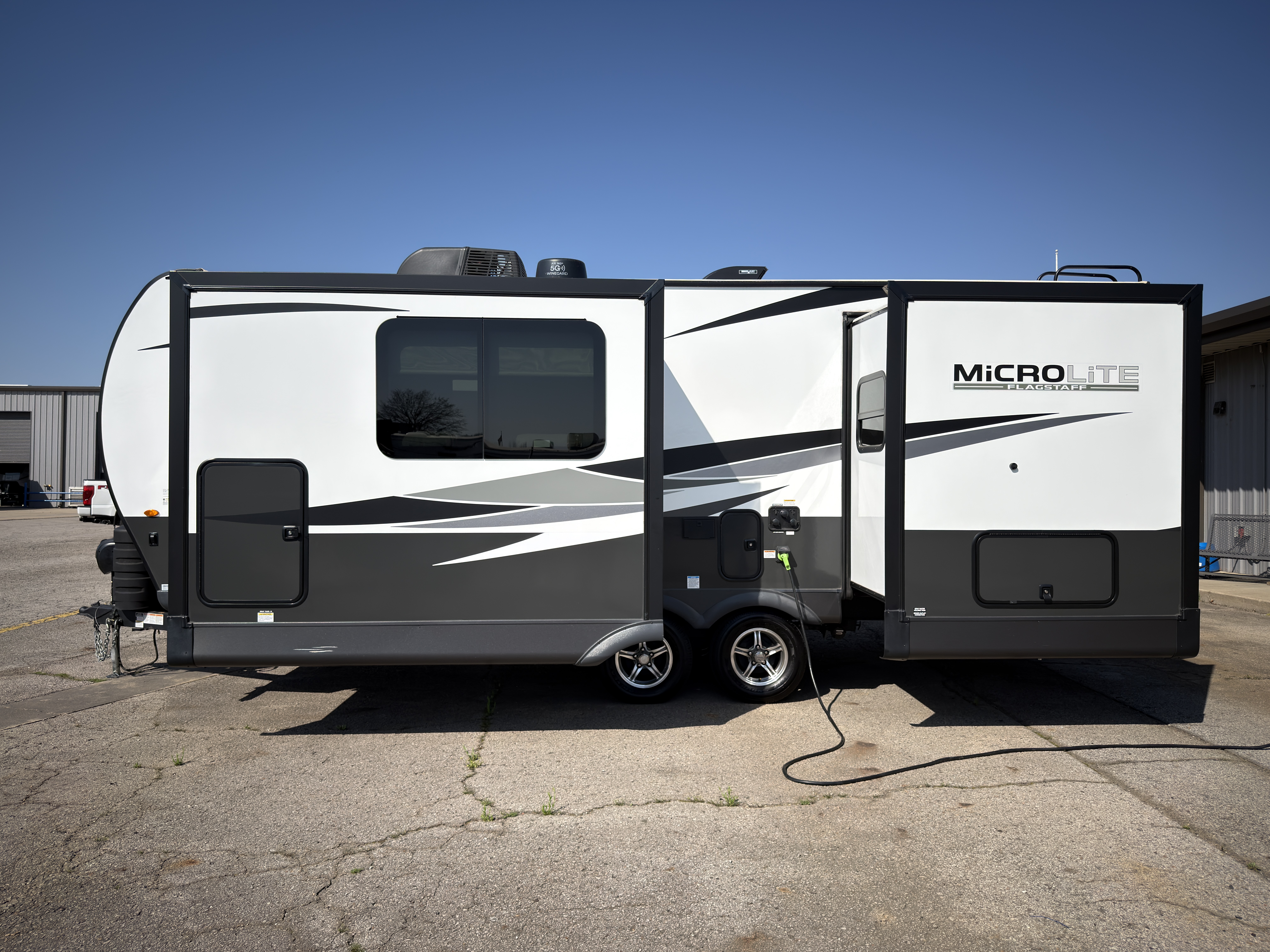 2024 Forest River Flagstaff Micro Lite 25FKBS - Image 4