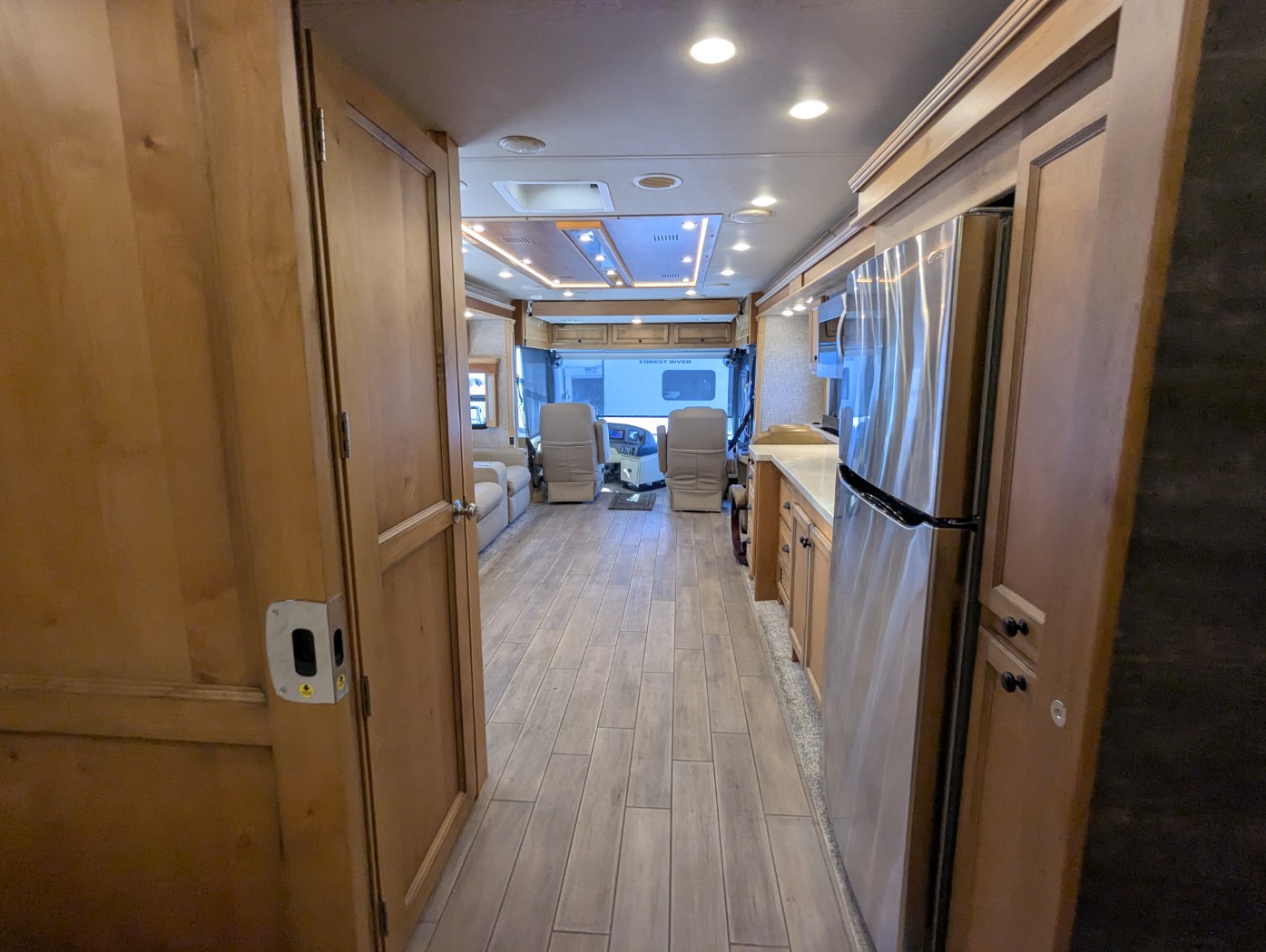 2023 Tiffin Allegro Red 360 37 BA - Image 37