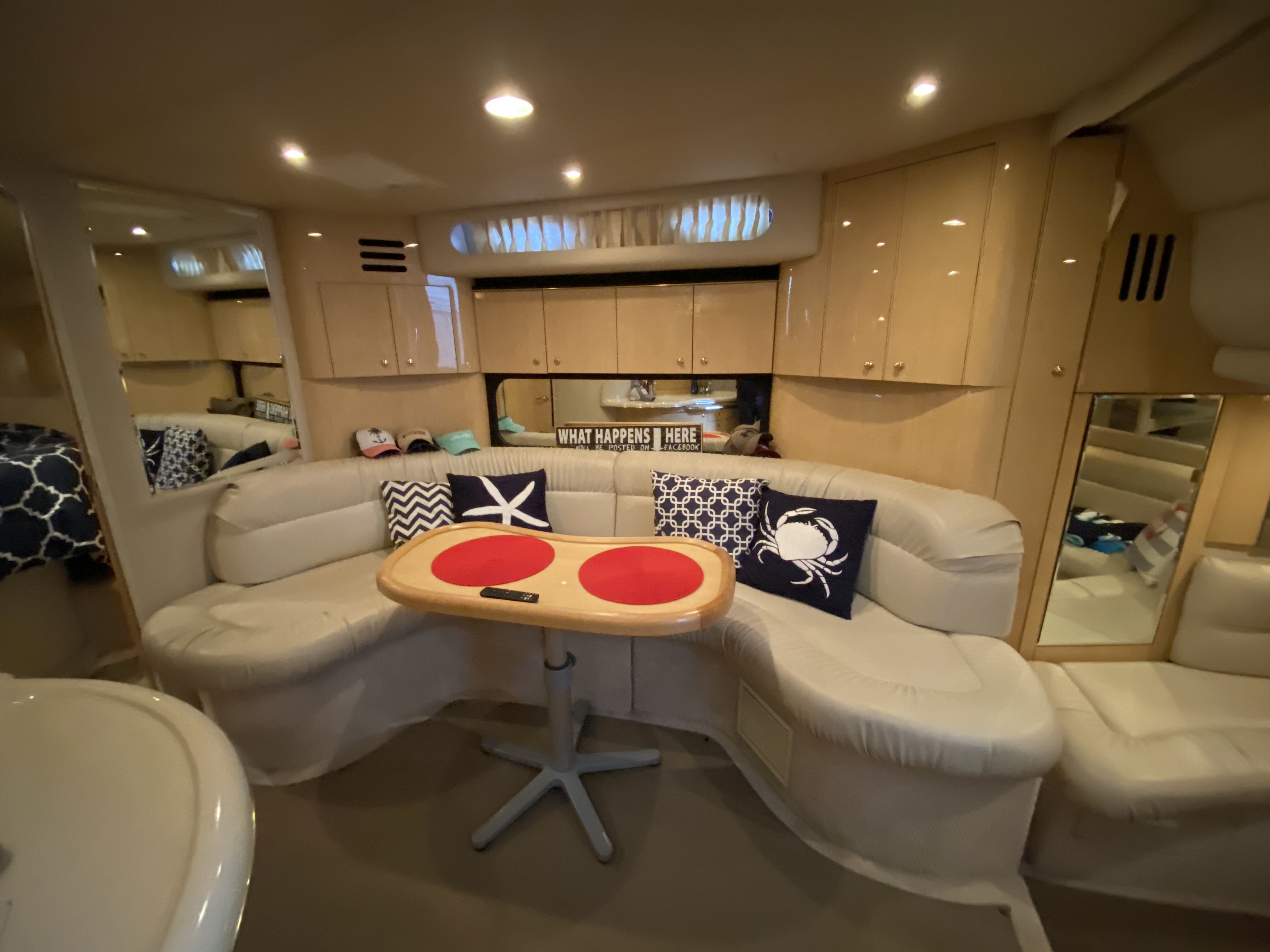 1999 Sea Ray 380 Sundancer - Image 21