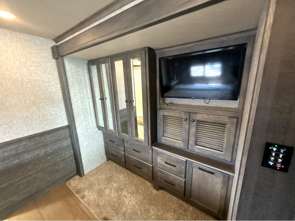 2023 TIFFIN ALLEGRO 36UA - Image 23
