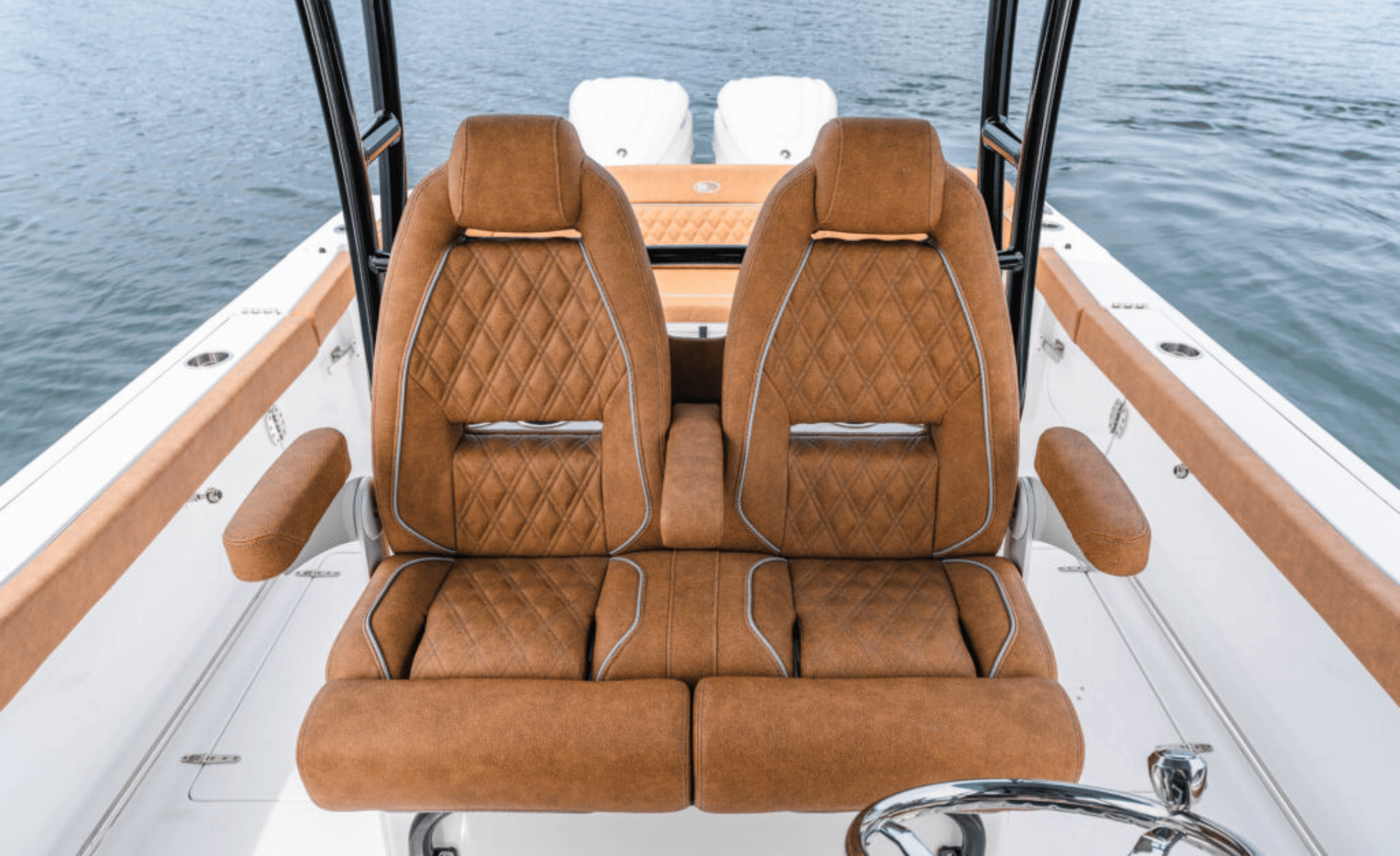 2027 SEA HUNT ULTRA 305SE - Image 25