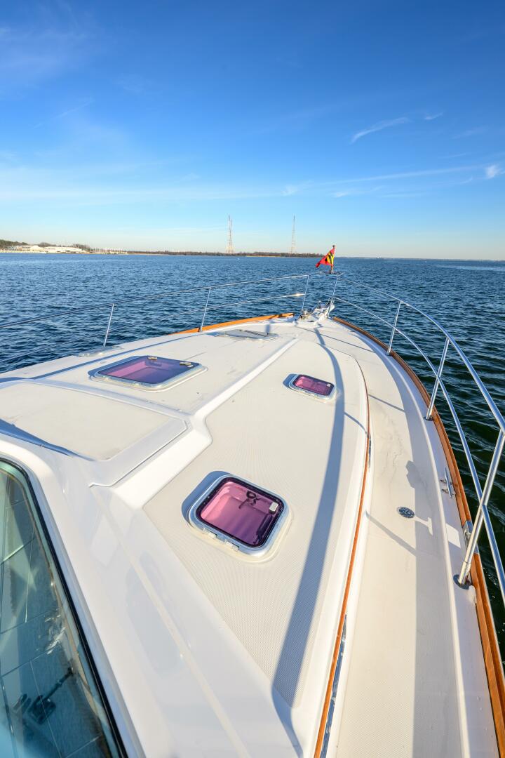 2009 Sabre 42 Hard Top Express - Image 12