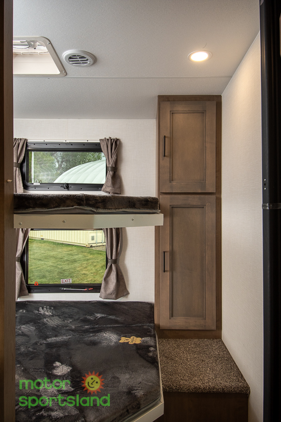 2026 KZ RV Durango Half-Ton D286BHD - Image 37