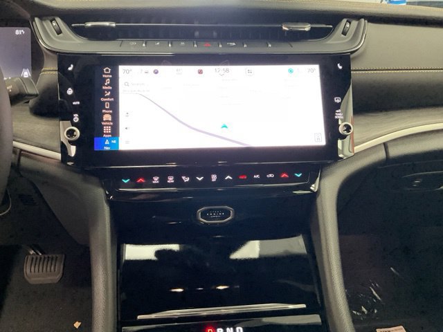 2026 Jeep Grand-Cherokee-L Laredo Altitude 4x4 - Image 16
