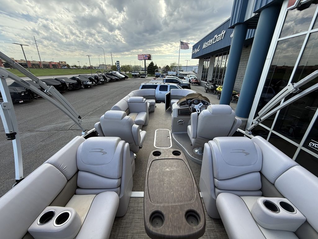 2015 Bennington 2250 GSR - Image 23