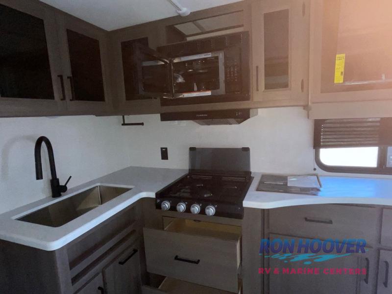 2026 GRAND DESIGN 265BHT - Image 11