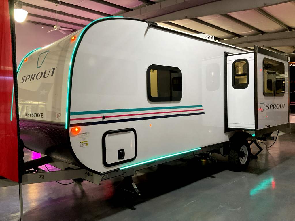 2026 KEYSTONE RV SPROUT 19 RKS - Image 2