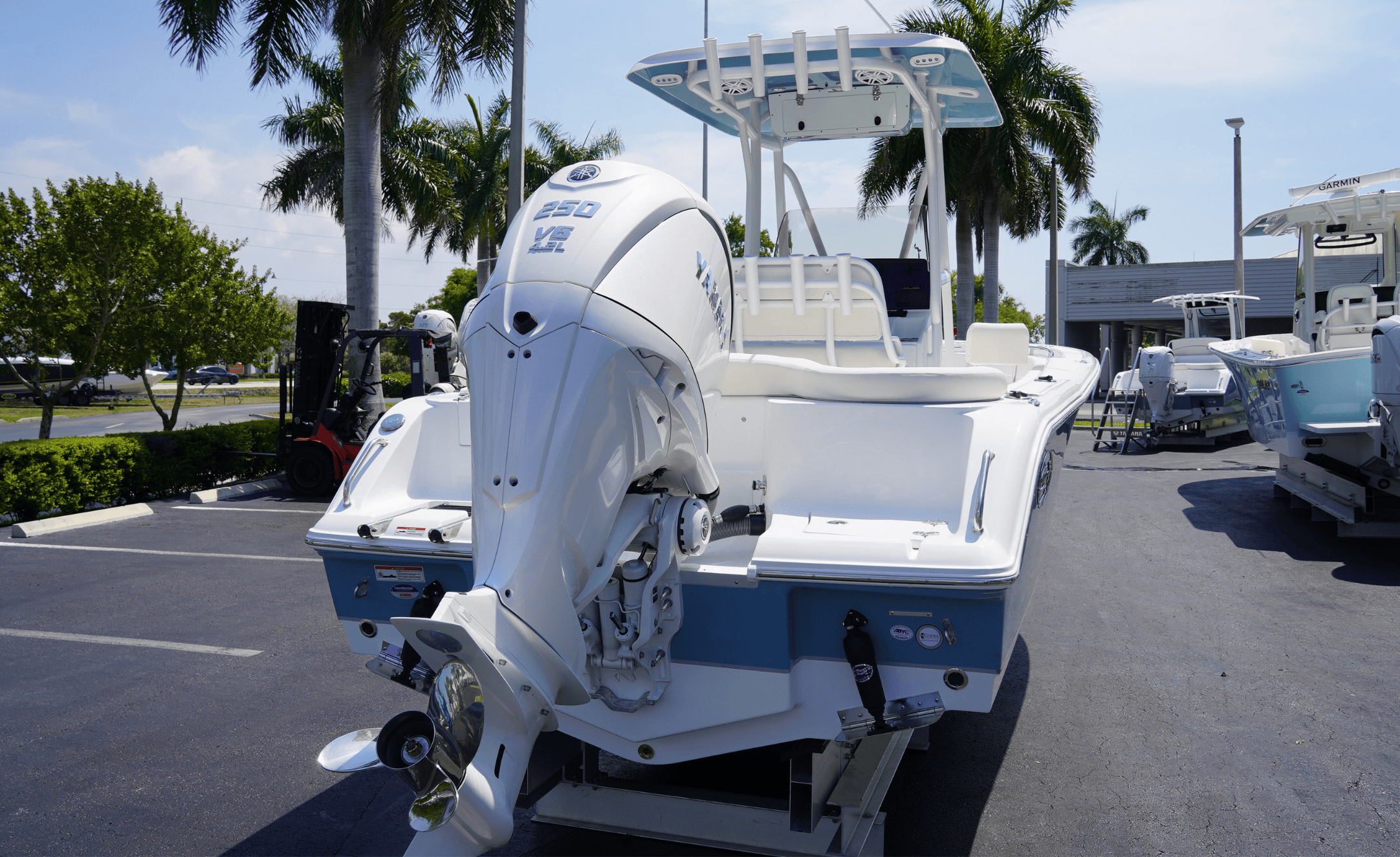 2026 SEA HUNT ULTRA 229 - Image 3