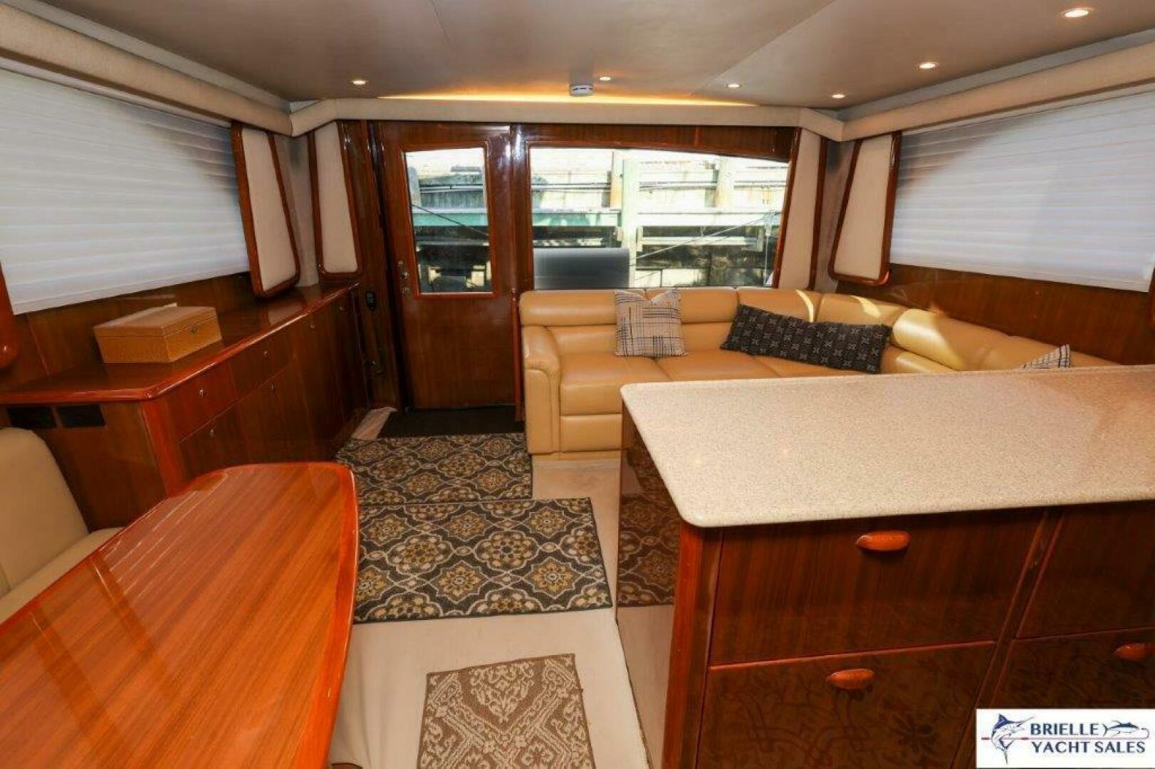 2005 Viking 45 Convertible - Image 13