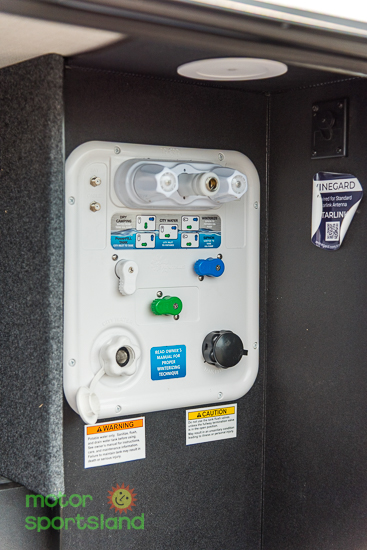 2026 KZ RV Durango Half-Ton D283RLT - Image 16