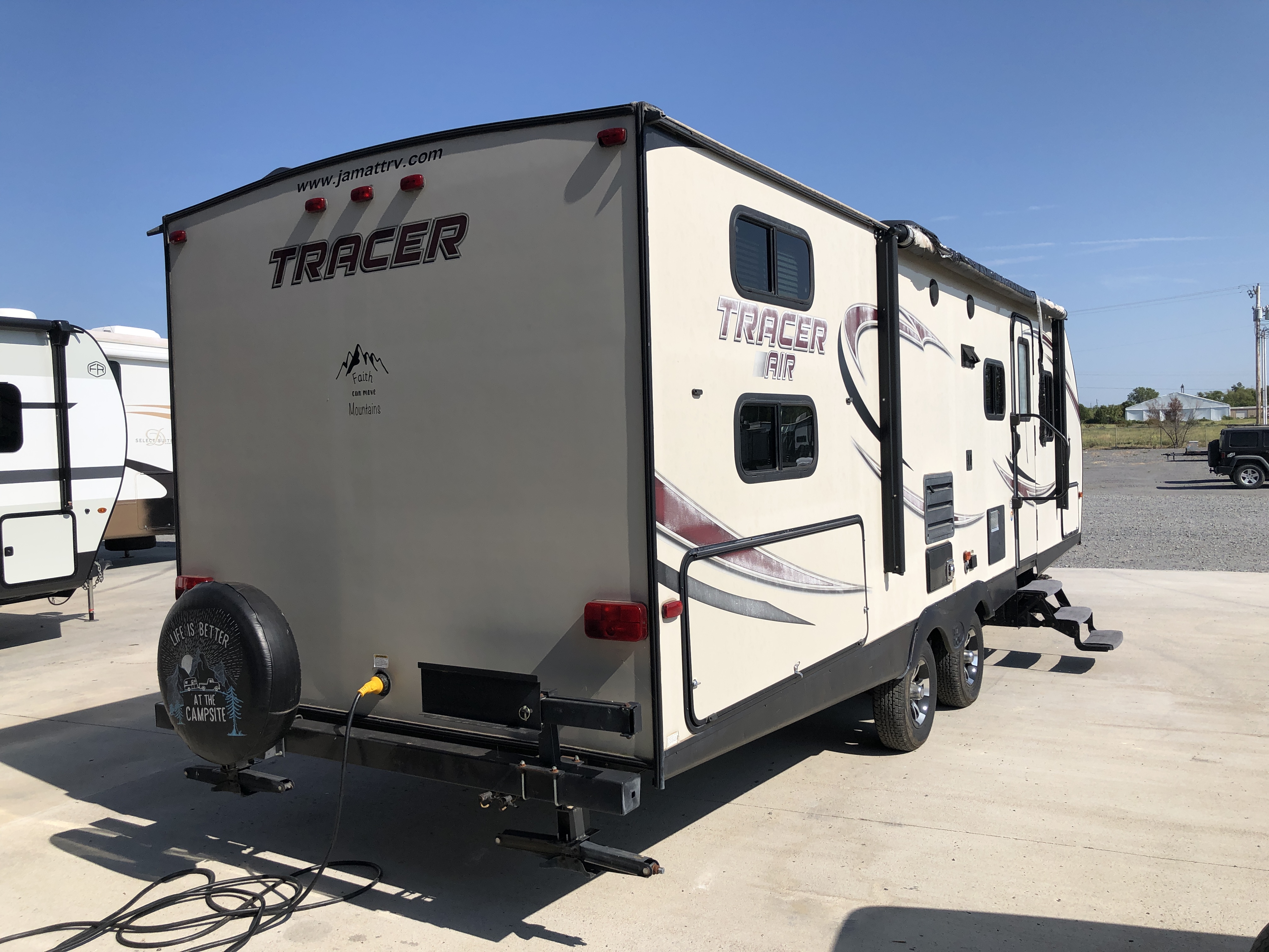 2016 Forest River TRACER 270AIR - Image 7