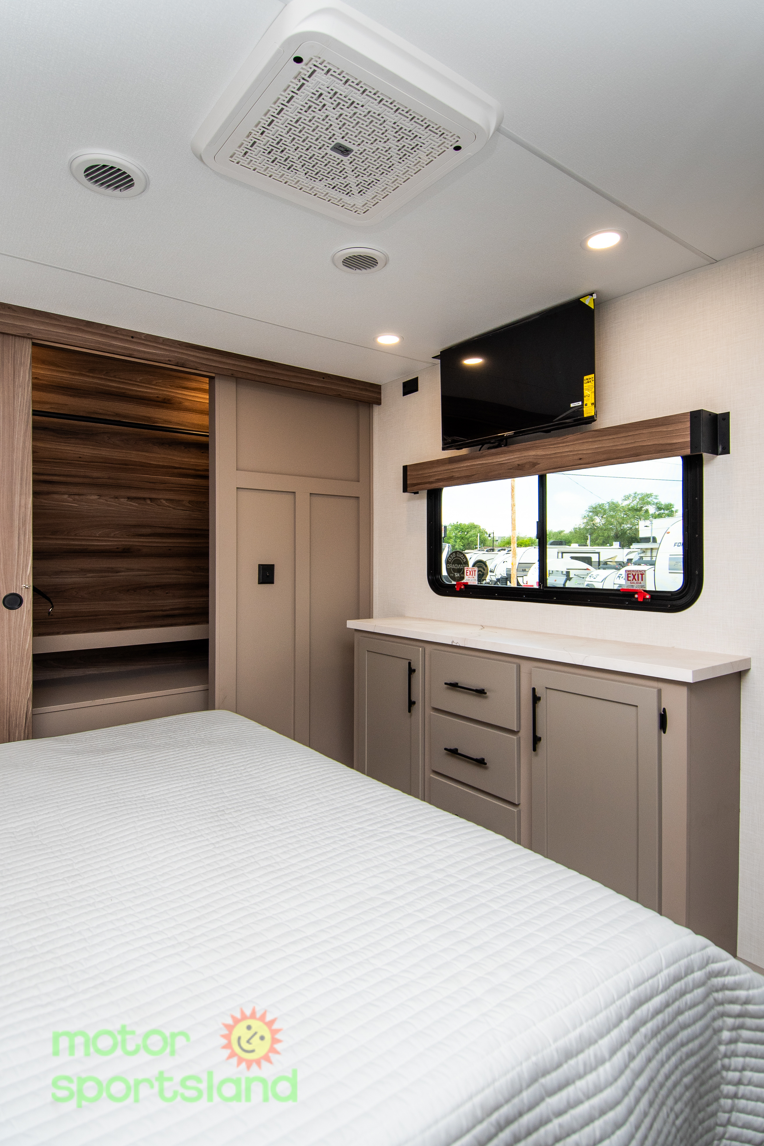 2026 KZ RV Connect C333RLK - Image 45