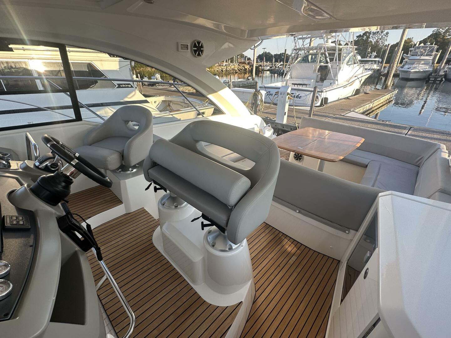 2013 BENETEAU 50 GRAN TURISMO Base - Image 11