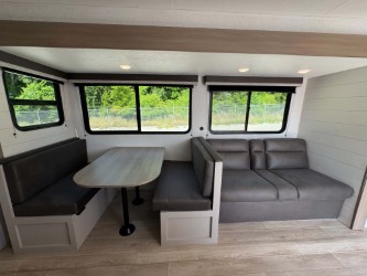 2027 Jayco Jay Flight SLX 261BHS - Image 11