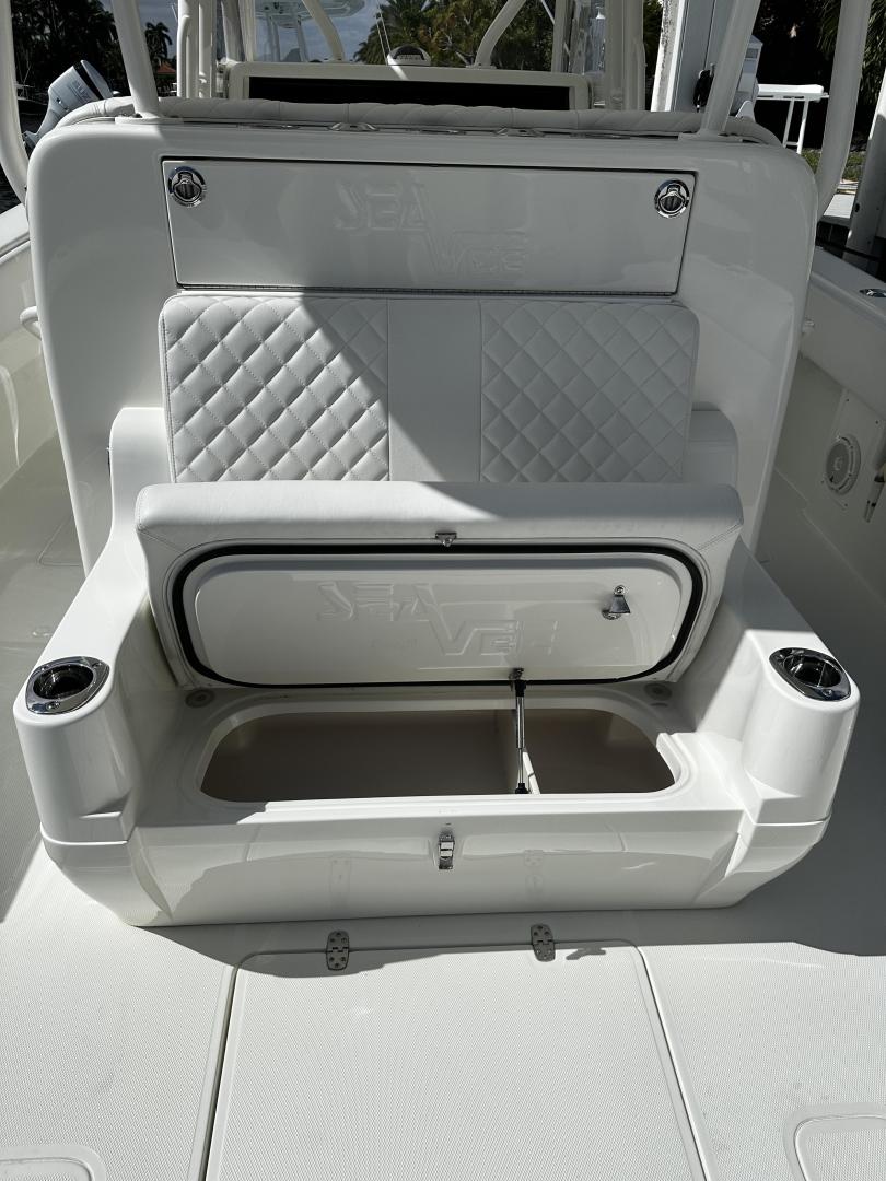 2018 SeaVee 390Z - Image 18