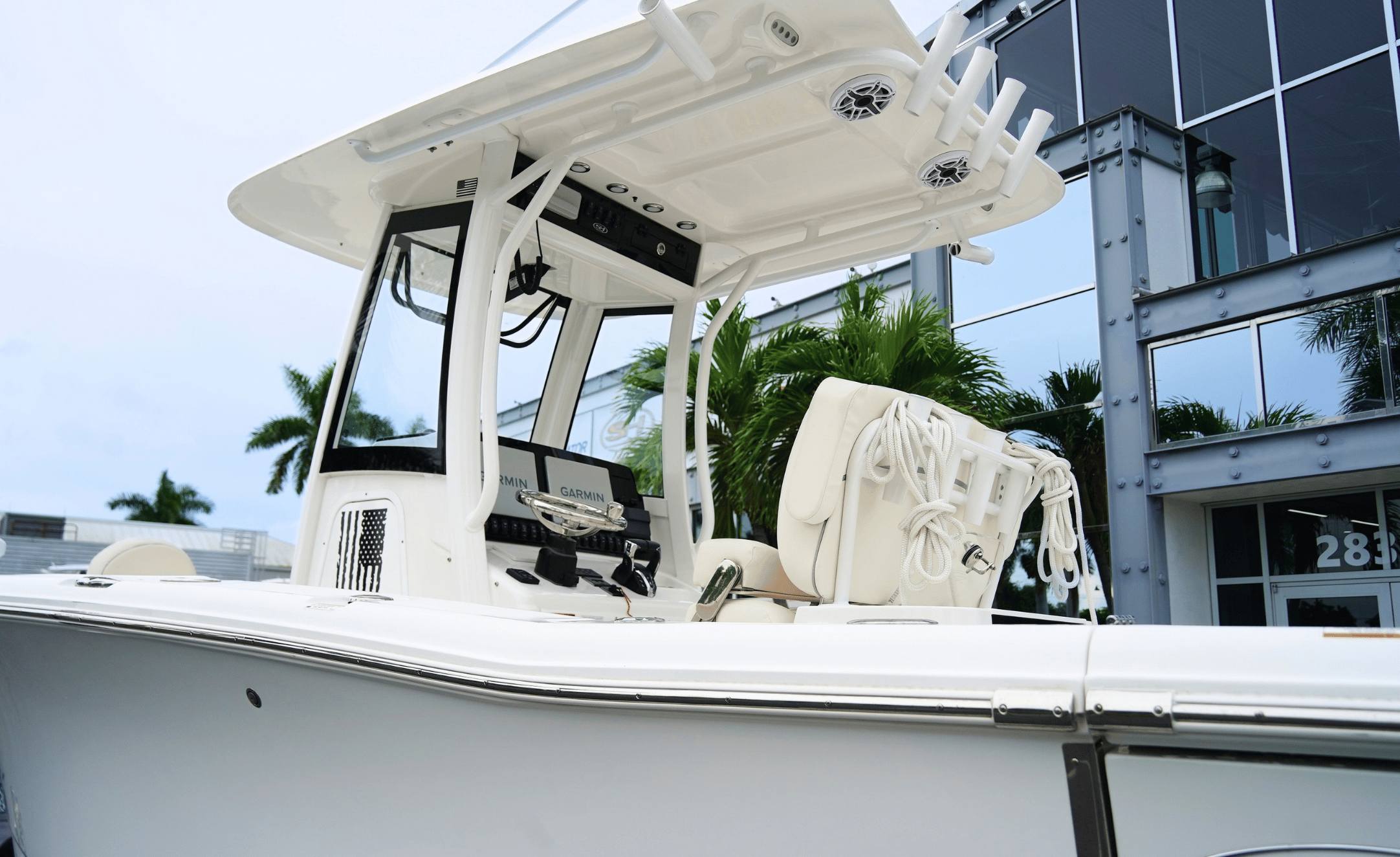 2025 SEA HUNT GAMEFISH 27FS - Image 21
