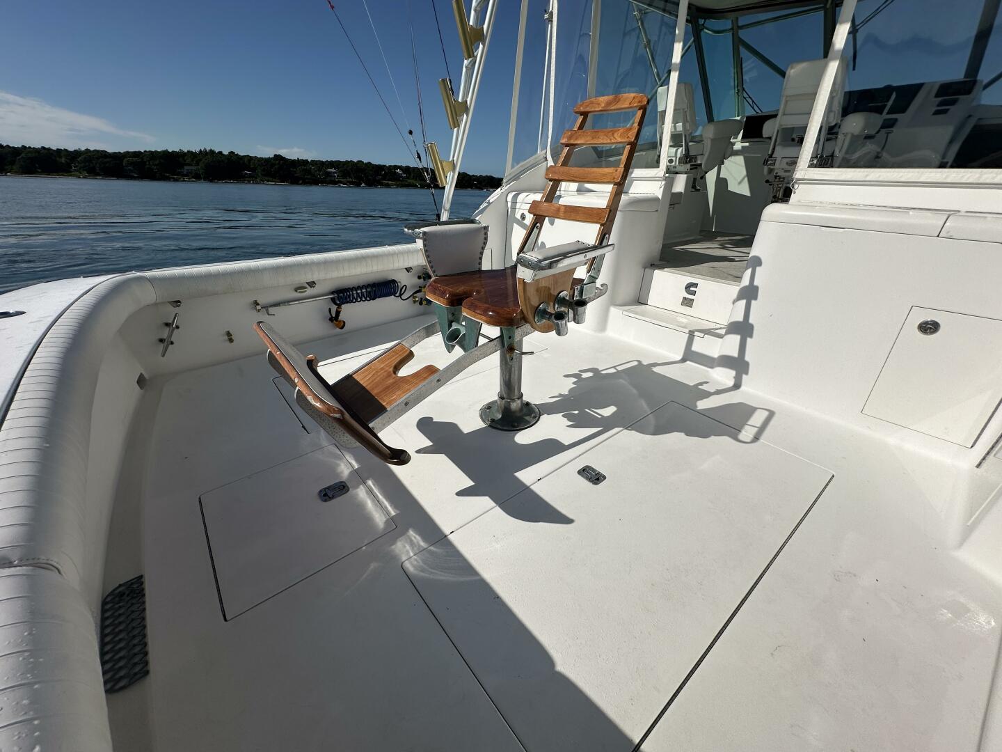 2007 Topaz 40 Express - Image 26