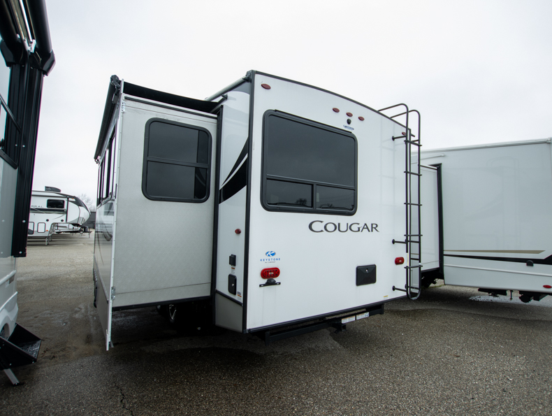 2023 Keystone Cougar Half-Ton 25RES - Image 4