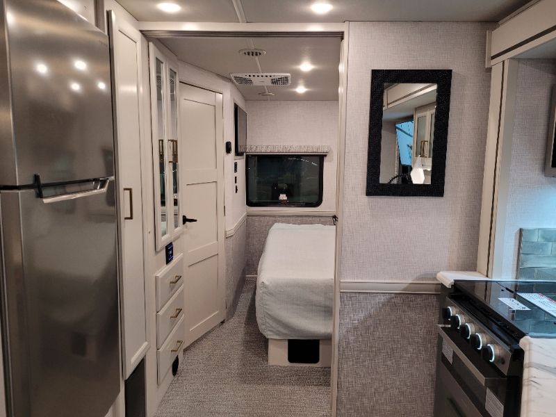 2026 Holiday Rambler Admiral 28A - Image 11