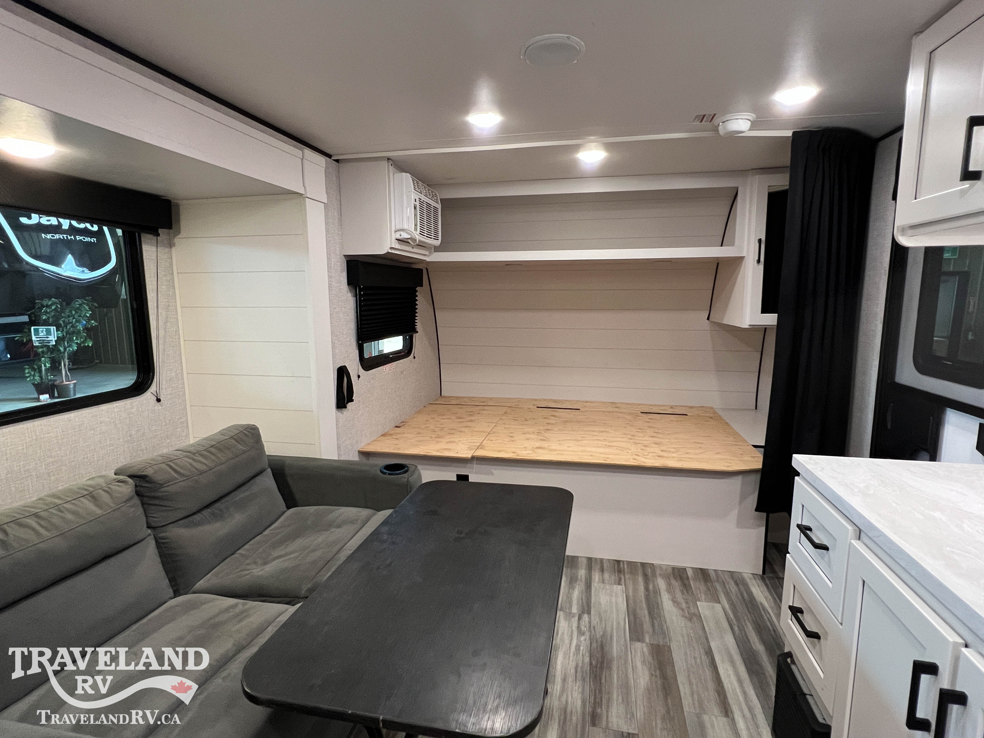 2025 Jayco Jay Flight SLX 160LKW - Image 4