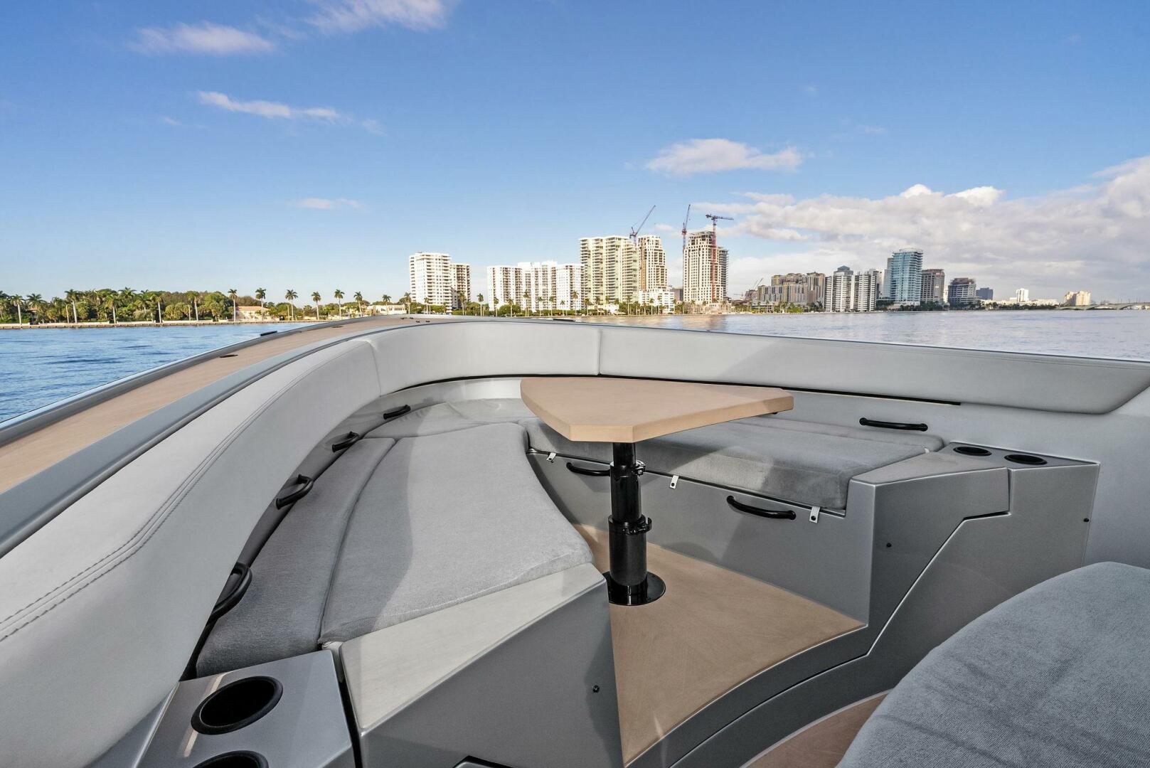 2025 Wajer Center Console - Image 12