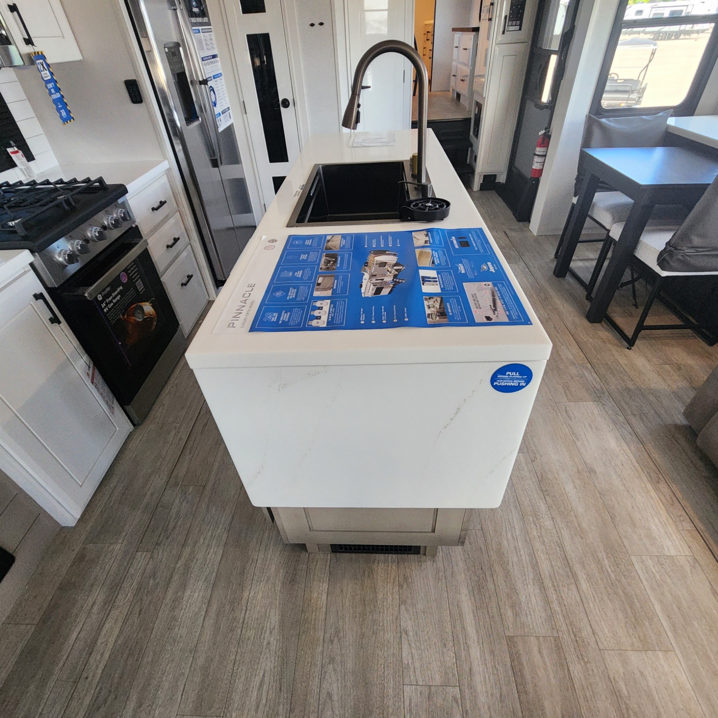 2026 JAYCO PINNACLE 36FBTS - Image 26