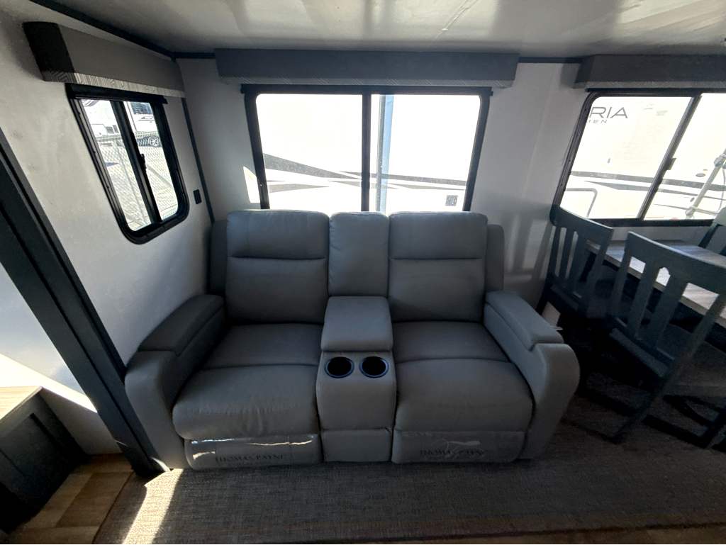 2022 KEYSTONE BULLET 30RIPR - Image 12