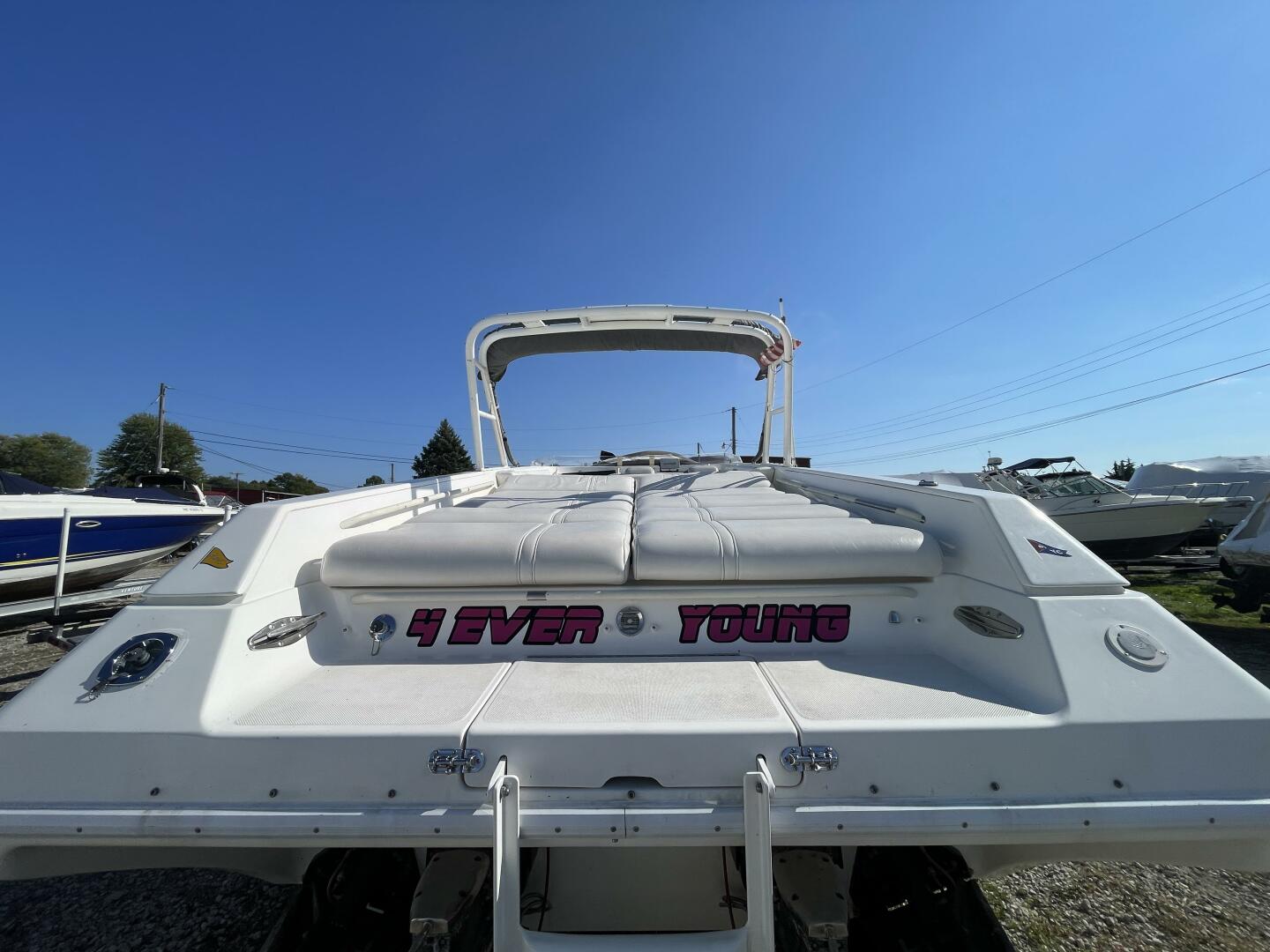 1993 Fountain 38 Sport Cruiser - Image 15
