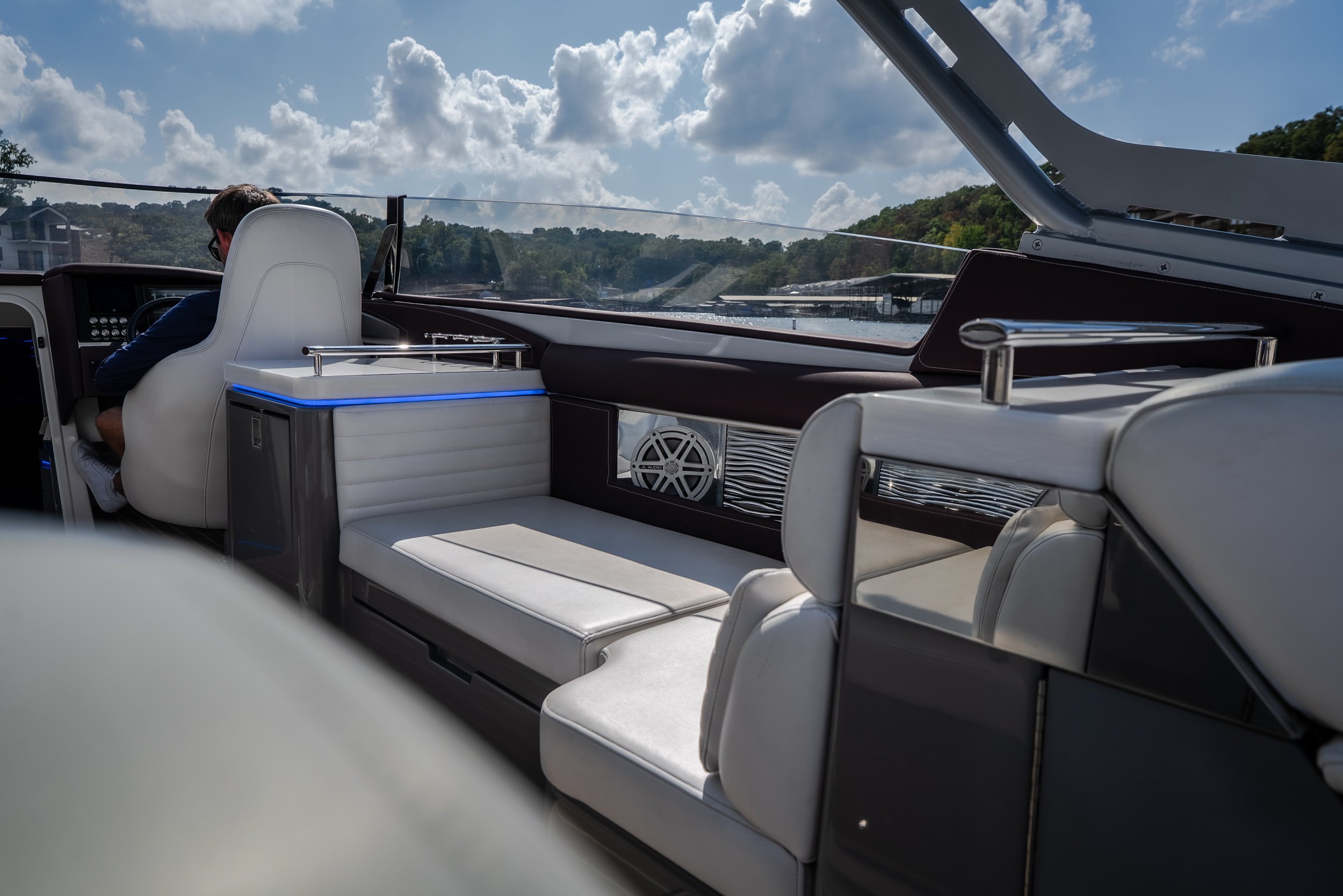 2019 Donzi 41 GT - Image 32